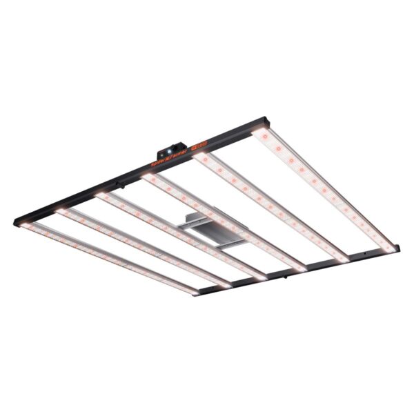 Spider Farmer G8600 LED kasvulamp rippumas