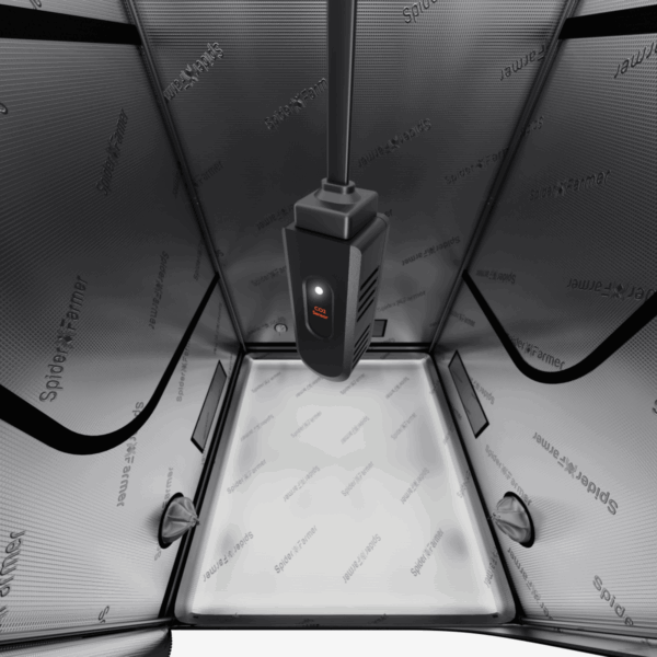 Spider Farmer CO₂ andur koos digitaalse ekraaniga.